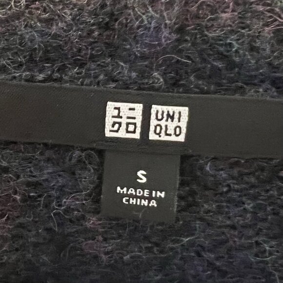 Uniqlo Women’s Long Cardigan 100% Wool Sweater Hooded Small Gray Pockets Button - Picture 6 of 12